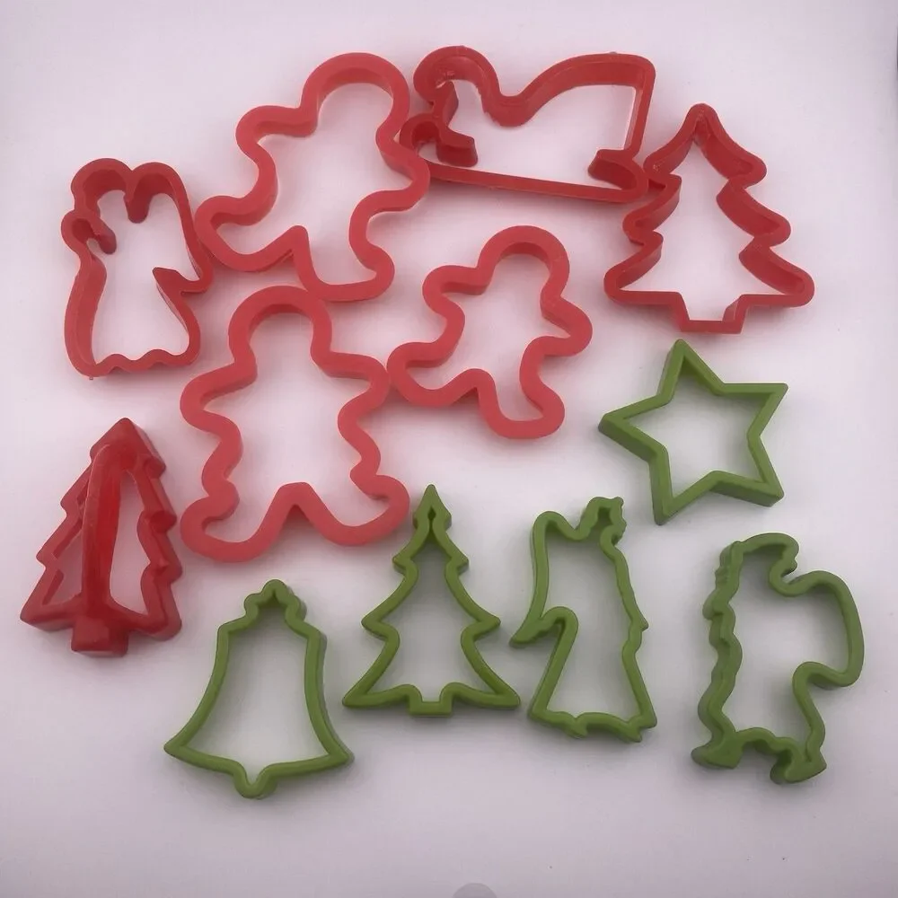 Lot of 12 Christmas Holiday Plastic Cookie Cutters